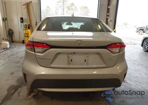 2020 Toyota Corolla Le from USA, damaged, VIN JTDEPRAE9LJ095057